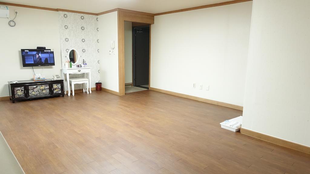 Hotel Happy Memory Jeonju Exterior foto